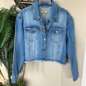 NWOT Red Star Button Up Jean Jacket Cotton Denim Faded Blue Cropped Frayed
